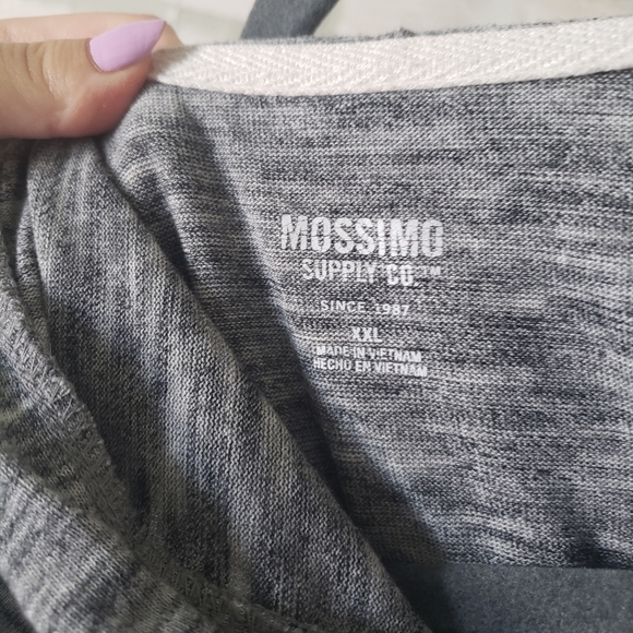 Gray pullover - Picture 2 of 2